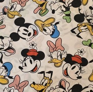 Disney Mickey & Friends All-Over Print Short Sleeve T-Shirt Youth Large L